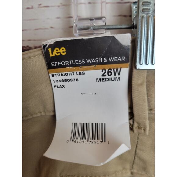NWT Lee Tan Chino Straight Leg Relaxed Fit Mid Rise Pants Women's Plus Size 26W - Picture 3 of 13